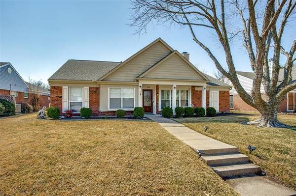 7414 Atlantic Drive, Rowlett, TX 75088