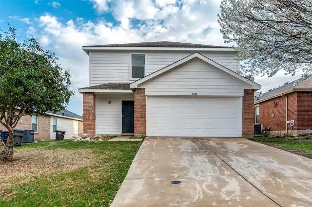 5000 Waterford Drive, Fort Worth, TX 76179