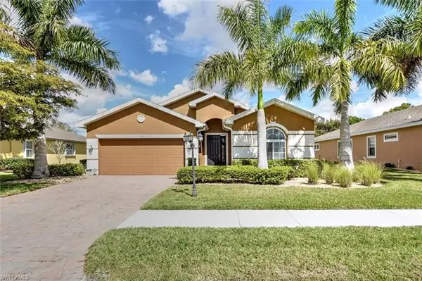 167 Destiny CIR, Cape Coral, FL 33990