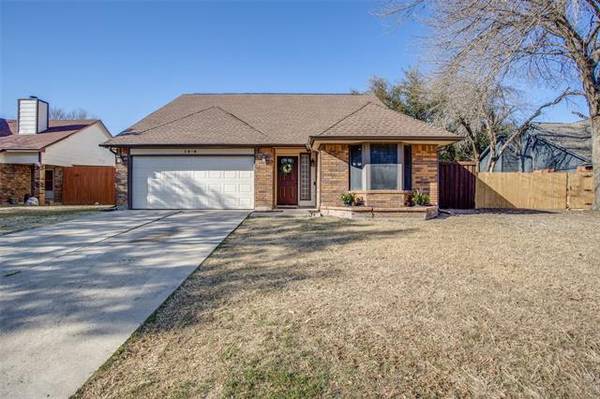 2506 Seven Hills Drive, Grand Prairie, TX 75052