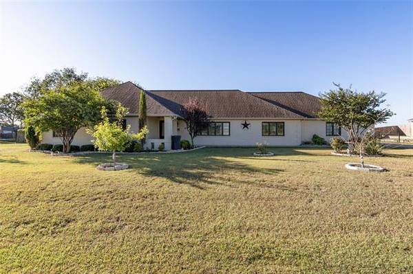 1106 Fox Hunt Trail, Willow Park, TX 76087