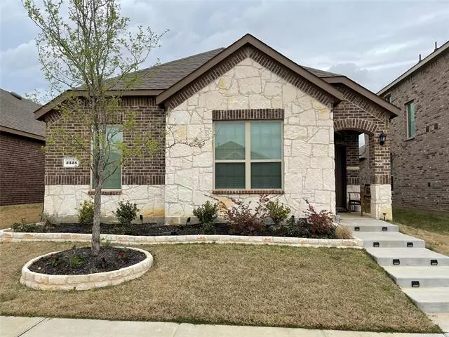 2325 Larimar Drive, Little Elm, TX 76227