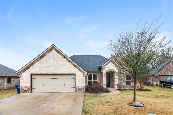 3109 Windcrest Court, Granbury, TX 76049