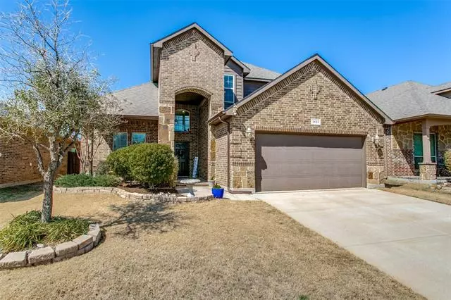 2433 Half Moon Bay Lane, Fort Worth, TX 76177