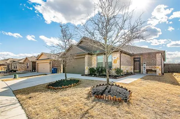 Princeton, TX 75407,913 Emerald Drive