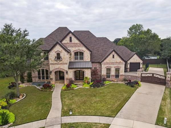 904 Montreux Avenue, Colleyville, TX 76034