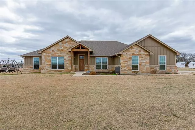 Stephenville, TX 76401,510 Summerfield Lane