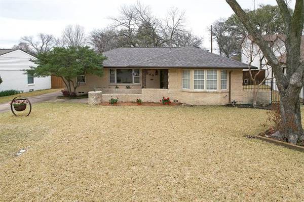 740 Newberry Drive, Richardson, TX 75080