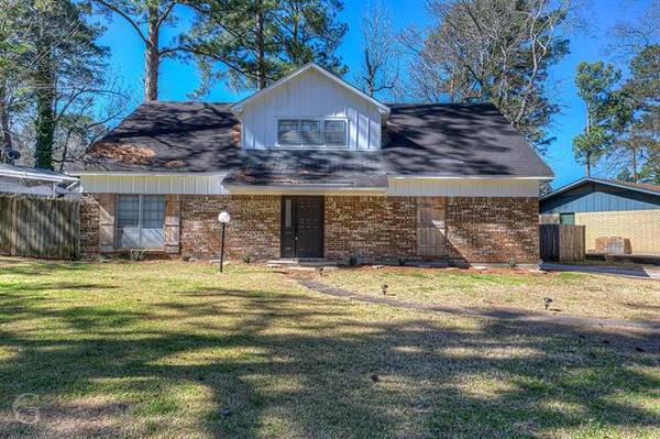 9446 Shartel, Shreveport, LA 71118