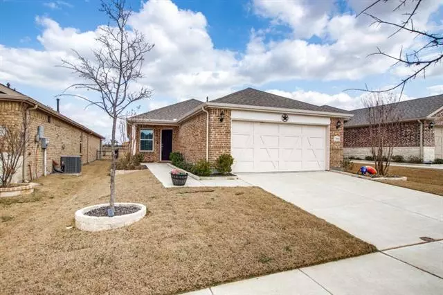 7613 Parade Drive, Little Elm, TX 76227