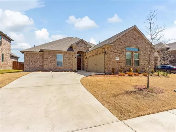 5830 Briana Drive, Midlothian, TX 76065