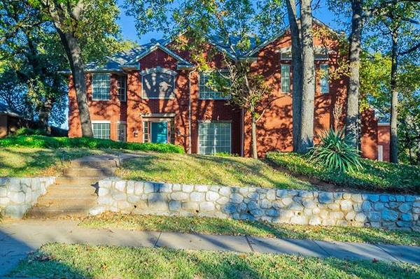 3417 Hightimber Drive, Grapevine, TX 76051