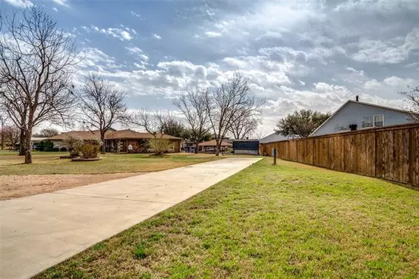 Granbury, TX 76049,3702 Lake Vista Court