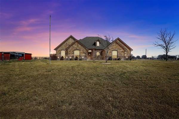 5633 Veal Station Road, Weatherford, TX 76085