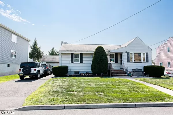 18 FRANKLIN AVE, Wallington Boro, NJ 07057