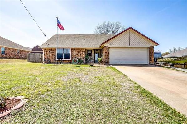 1102 Snowberry Street, Keene, TX 76031