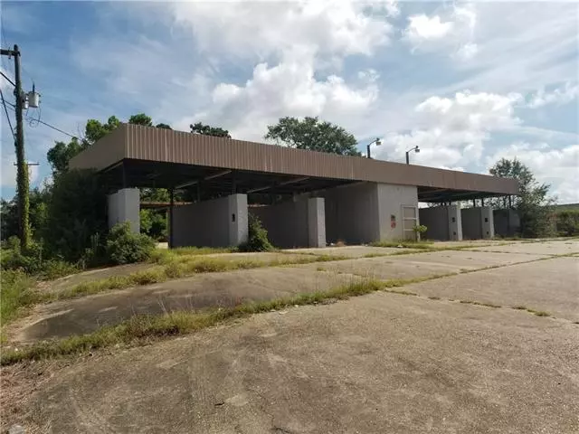 Mansfield, LA 71052,0 Oak Hill Street