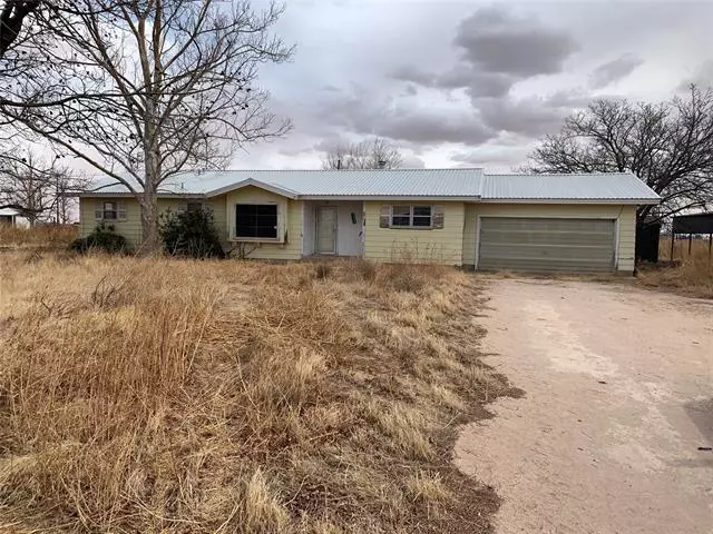 2885 County Road 245, Denver, TX 79323