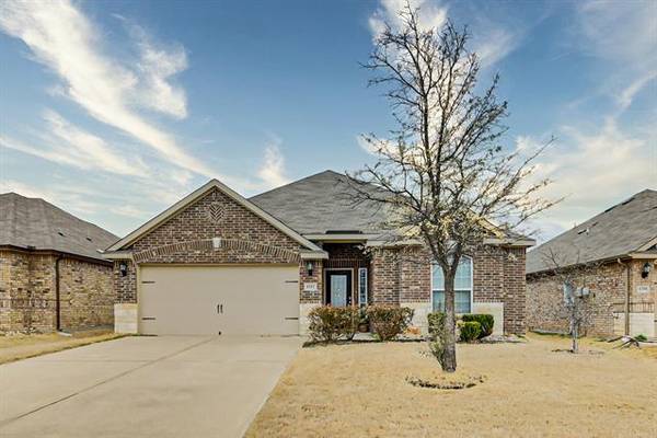 4212 Pont Du Gard Way, Crowley, TX 76036