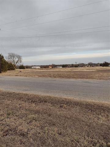 8236 Kelly Lane, Alvarado, TX 76009