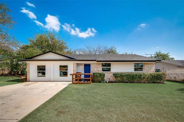 6909 Windy Hill Road, Forest Hill, TX 76140