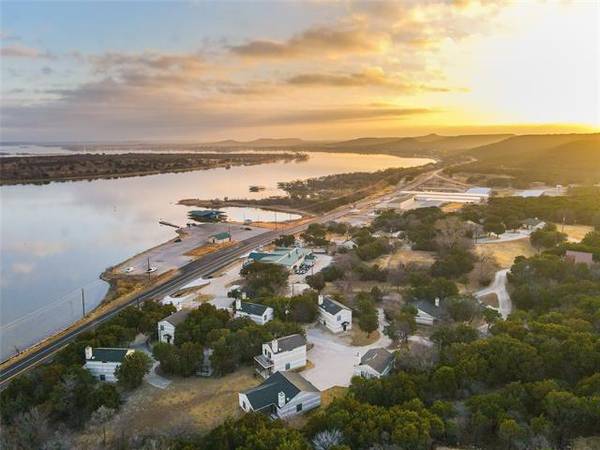 1782 FM 2951, Possum Kingdom Lake, TX 76449