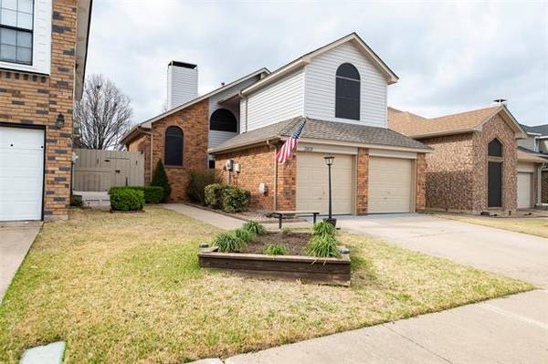 3831 Cibola Trail, Carrollton, TX 75007