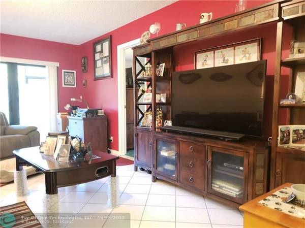 Coral Springs, FL 33071,9505 NW 2nd Pl  #9505