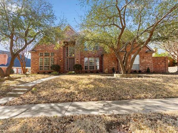 621 Liechty Court, Heath, TX 75032