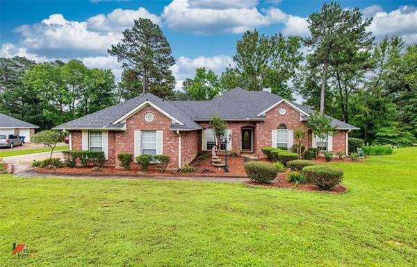 4755 Fairway Hills Avenue, Shreveport, LA 71107