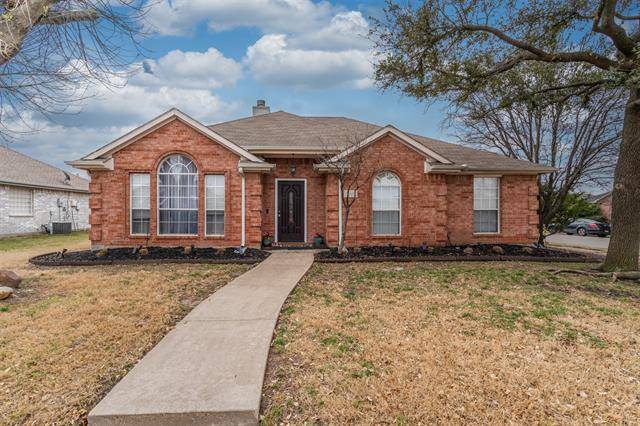 7202 Caruth Drive, Rowlett, TX 75089