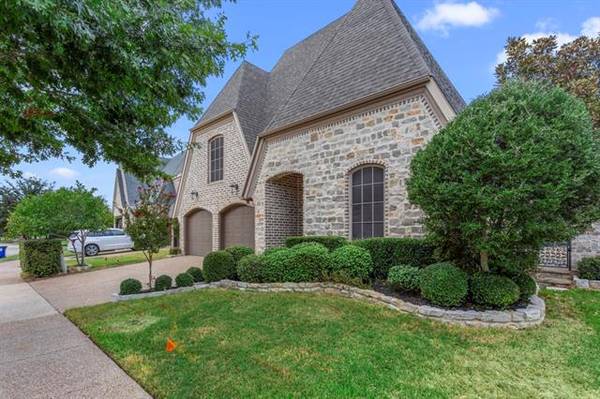 804 Creekview Lane, Colleyville, TX 76034