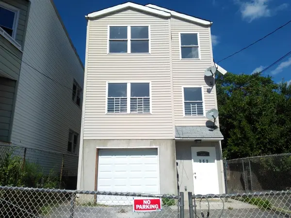 353 HAMILTON AVE, Paterson City, NJ 07501