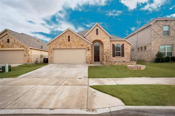 2432 Open Range Drive, Fort Worth, TX 76177