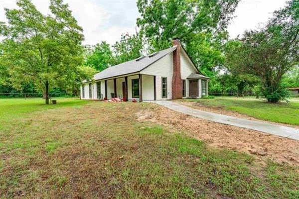 505 N Howison Street, Bogata, TX 75417