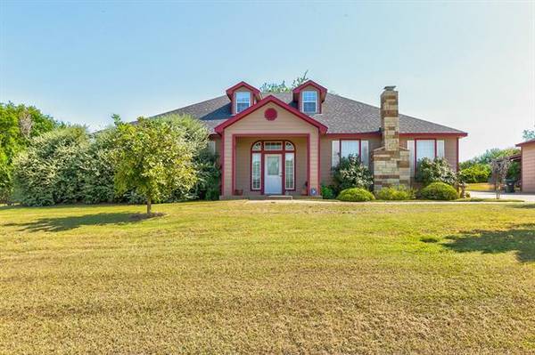 172 Hillcroft Drive, Weatherford, TX 76087