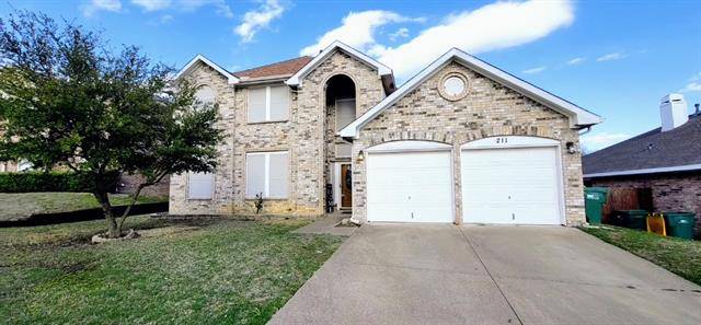 211 Armstrong Drive, Cedar Hill, TX 75104