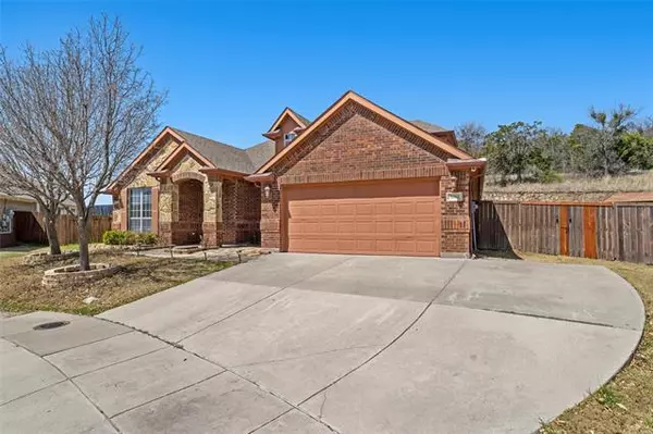 Dallas, TX 75249,5602 Nabers Court