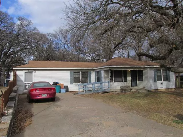 Weatherford, TX 76086,1226 W Ball Street