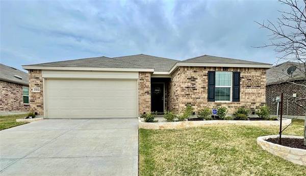 1504 Vernon Drive, Aubrey, TX 76227