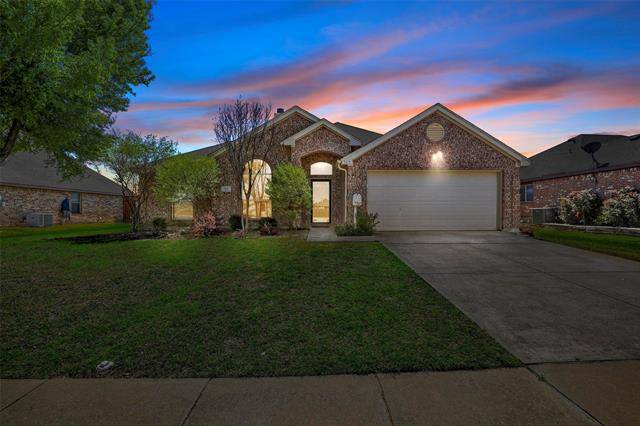 213 Stanley Drive, Aubrey, TX 76227