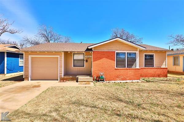 325 Burger Street, Abilene, TX 79603