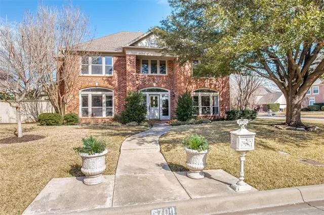 6700 Clear Spring Drive, Fort Worth, TX 76132