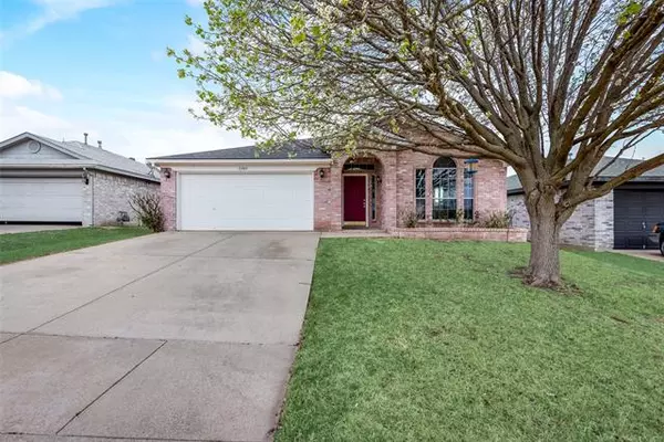 2405 Concina Way, Fort Worth, TX 76108