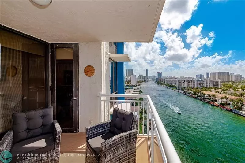 Hollywood, FL 33019,1600 S Ocean Dr  #14A