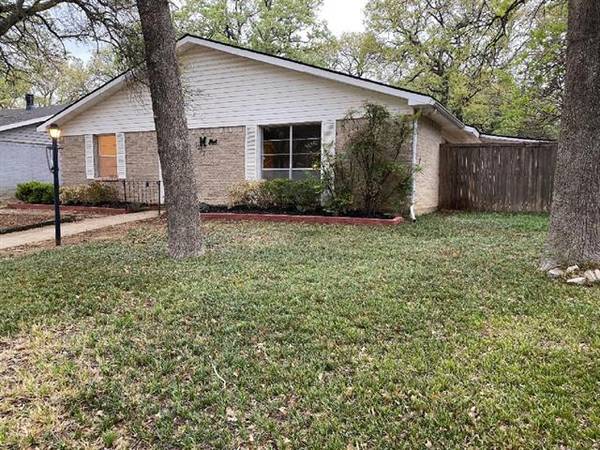 1137 Winterwood Drive, Lewisville, TX 75067