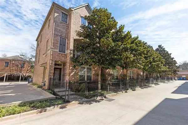 Dallas, TX 75219,3704 Wycliff Avenue #7