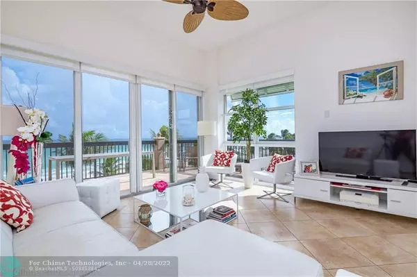 Lauderdale By The Sea, FL 33308,4444 El Mar Dr  #401