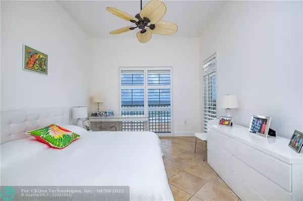 Lauderdale By The Sea, FL 33308,4444 El Mar Dr  #401