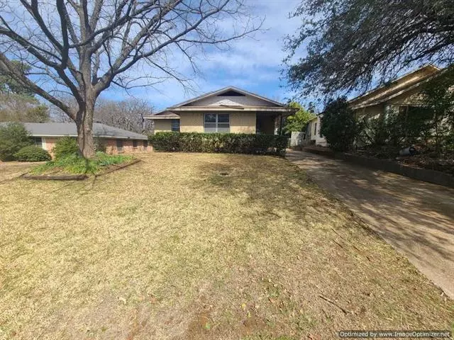 1117 W Texas Street, Denison, TX 75020